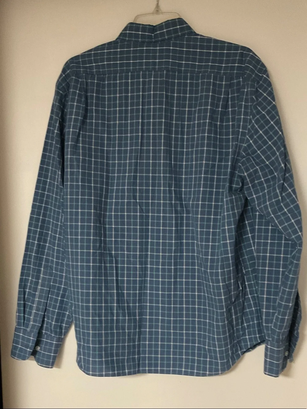 Two Mens Button-Down Shirts, size Large
